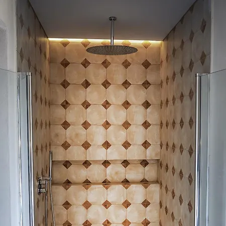 Rocha * Rocca Cilento